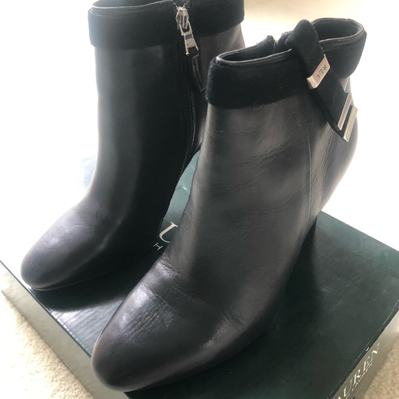 LRL Ralph Lauren Womens Brin Ankle Boots Booties Black Straps Leather - Picture 3 of 11